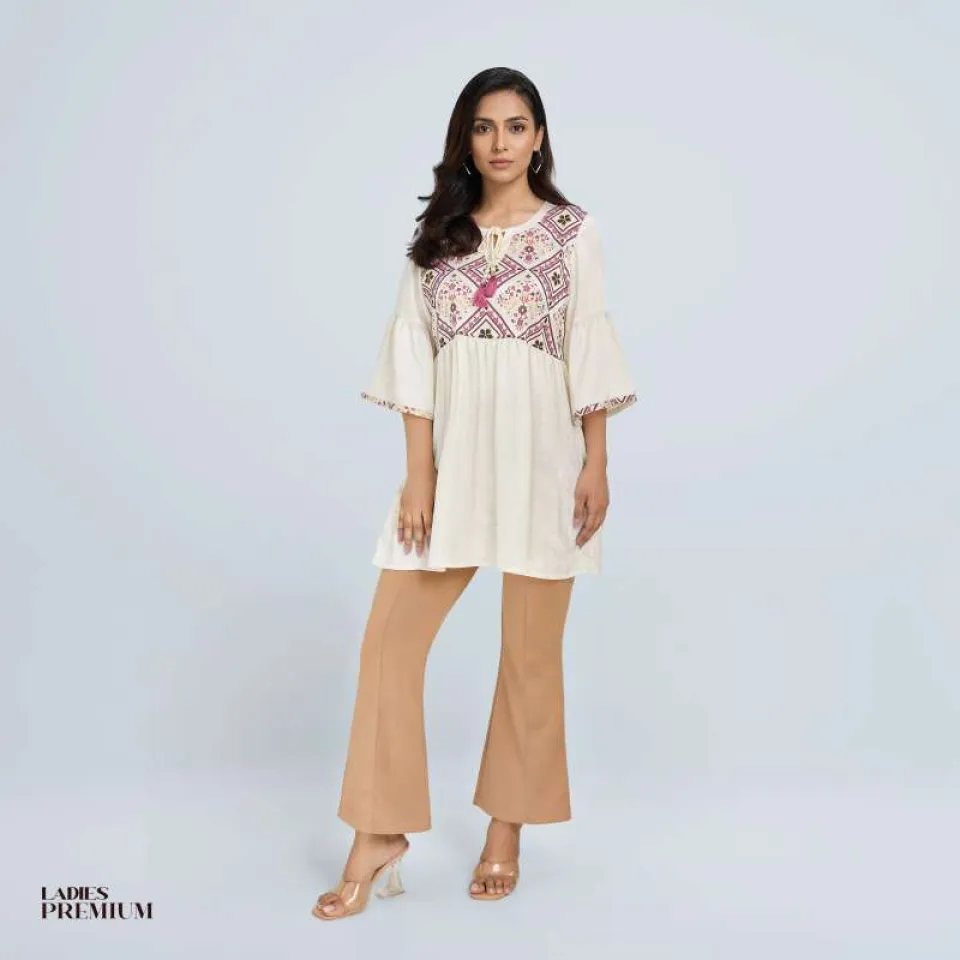 Women Formal Pants - Black Slim Fit